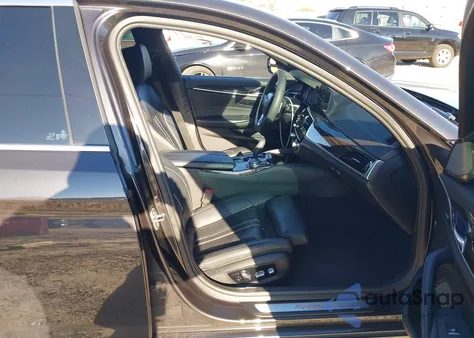 2017 BMW 530I из США, поврежденный, VIN WBAJA5C33HG896315